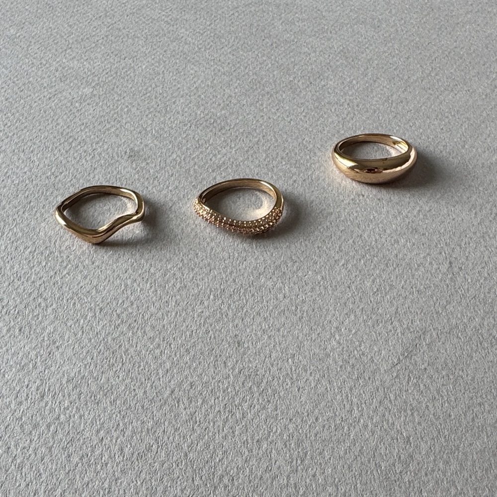 Gold Stackable Women's Ring M660